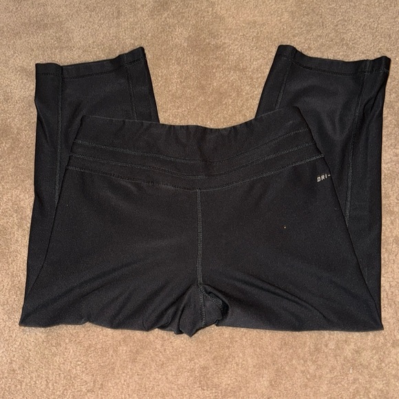 NIKE Dri-Fit Leggings - Picture 2 of 4